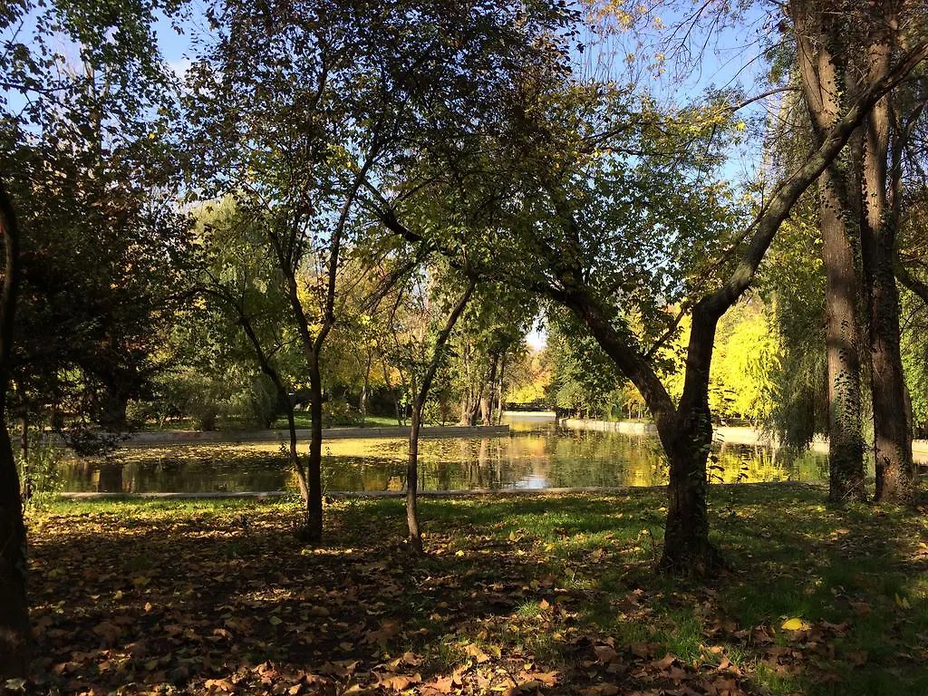 Cismigiu Garden Studio Lejlighed Bukarest